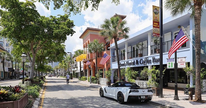 street view of the Fort Lauderdale Beach shopping area