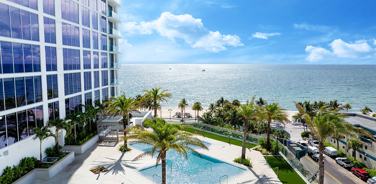 Selene Ft. Lauderdale Pool view